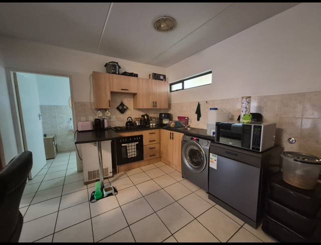 1 BEDROOM APARTMENT FOR SALE IN PARKRAND